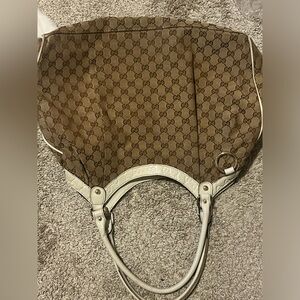 Vintage Authentic Gucci Sukey medium GG canvas tote bag
